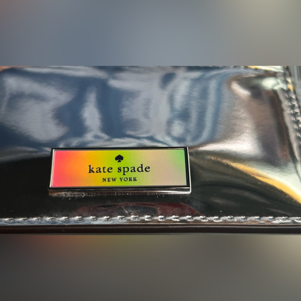 Kate Spade NWT Metallic Silver Credit Card Holder wallet - Picture 3 of 7